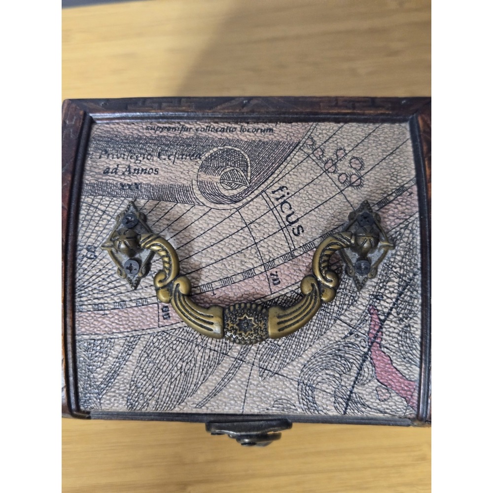 Decorative Wooden Treasure Chest With Antique World Map Pattern. Approx. 5"× 4" - Picture 8 of 10